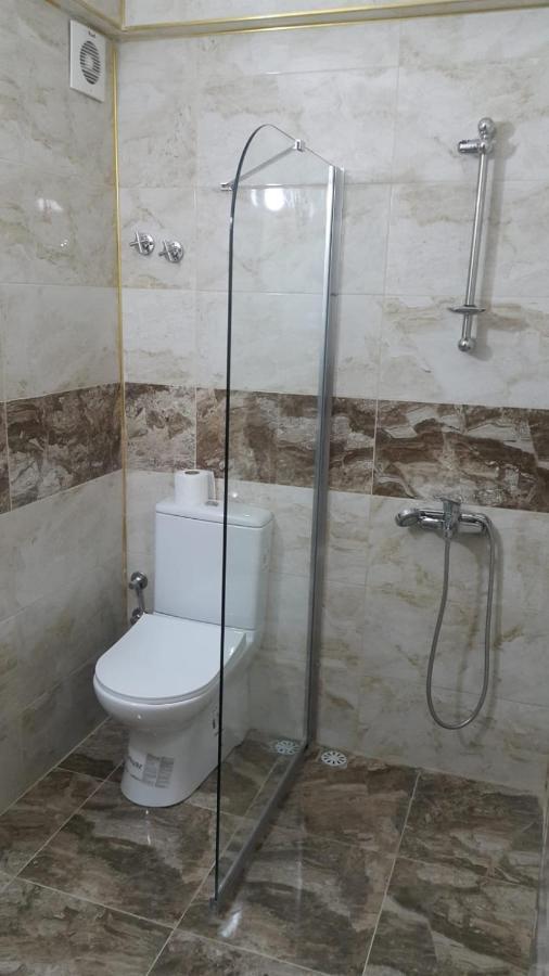 דידים Kent Hotel מראה חיצוני תמונה